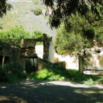 imagen de construcción antigua derruida